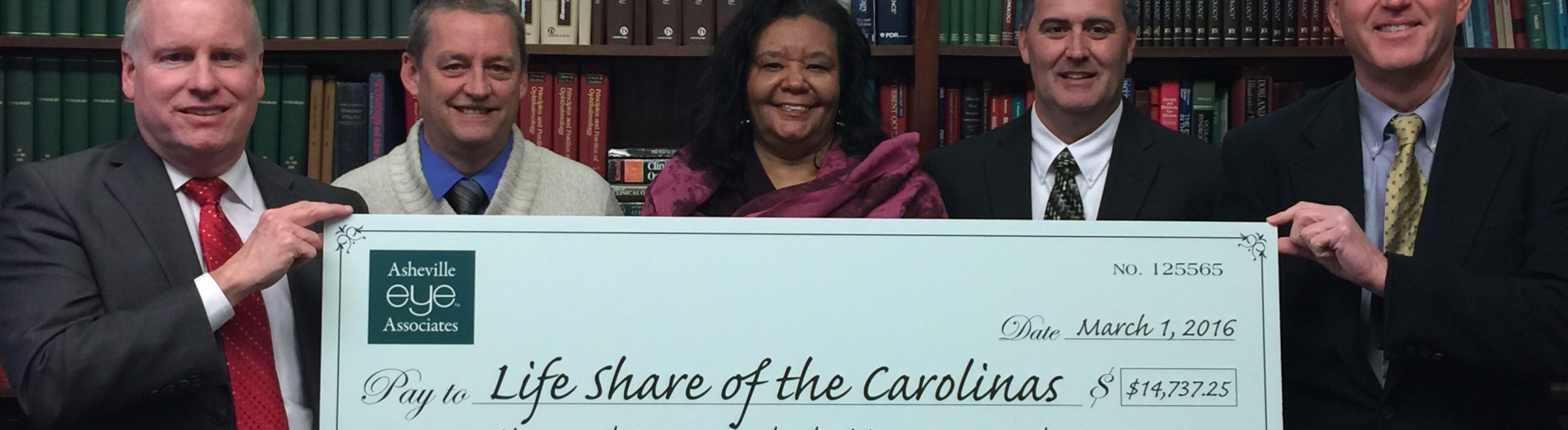 Asheville Eye Associates Presents nearly $15K to LifeShare of the Carolinas